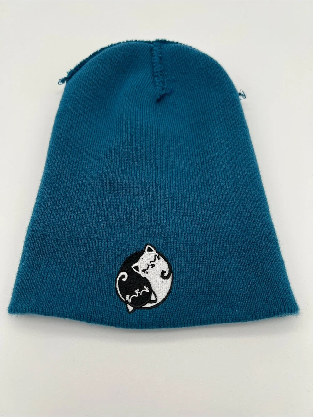 Embroidered Teal Cuff Beanie with Yin Yang Cat Design